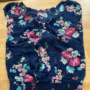 Hollister Flowy Flowered Top